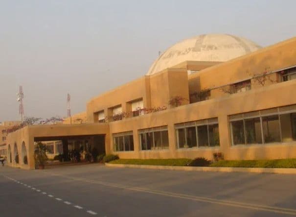 Khwaja Yunus Ali Medical College & Hospital