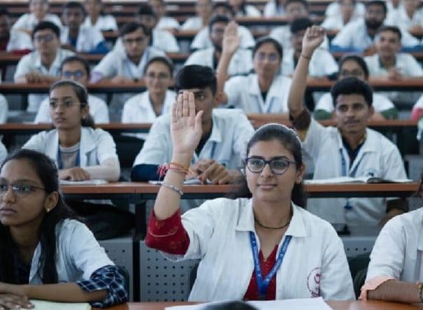 Sheikh Hasina Medical College